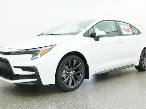 New 2026 Toyota Corolla SE FWD image 17