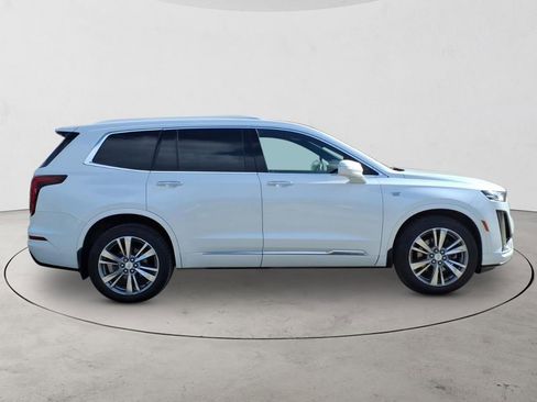 Used 2020 Cadillac XT6 Premium Luxury AWD/4WD image 4