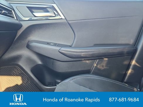 Used 2024 Mitsubishi Outlander SE FWD image 30
