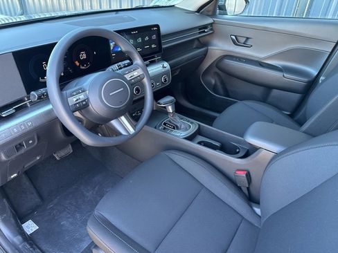 New 2026 Hyundai Kona SE image 13