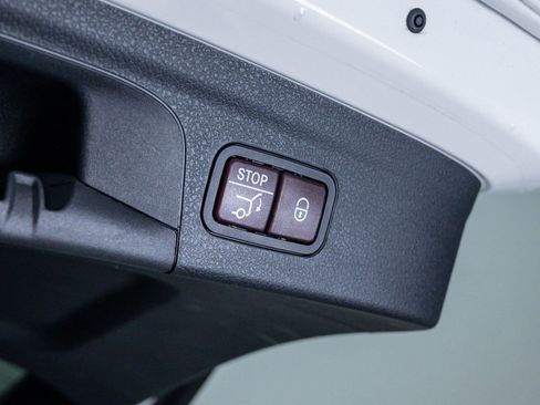 Used 2021 Mercedes-Benz GLE 350 4MATIC image 8