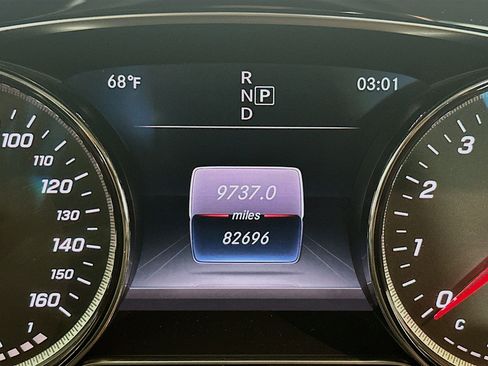 Used 2018 Mercedes-Benz E 300 image 19