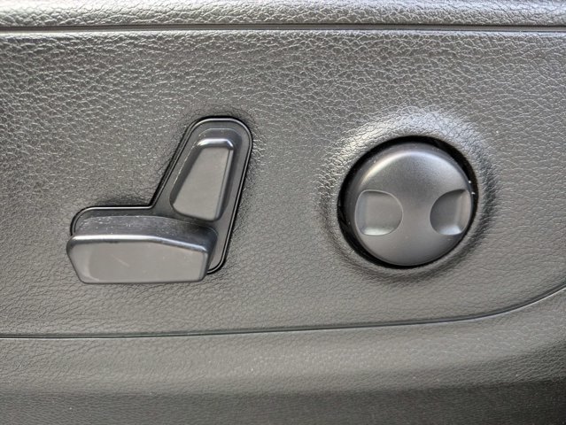 Used 2023 RAM 1500 Big Horn RWD image 18