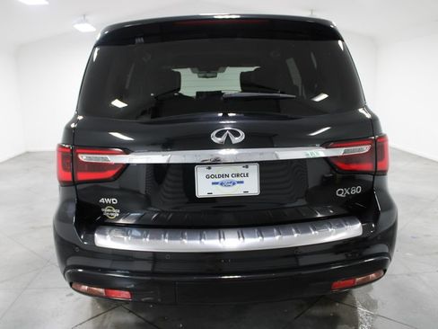 Used 2023 INFINITI QX80 Sensory w/ Cargo Package AWD/4WD image 8