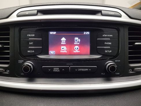 Used 2016 Kia Sorento FWD w/ LX Convenience Package image 25