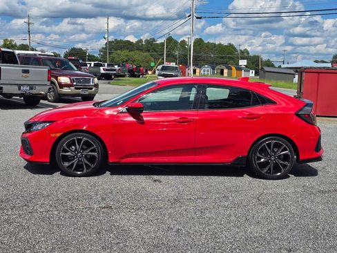 Used 2018 Honda Civic Sport image 24