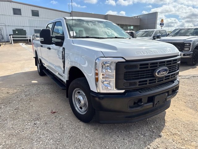 Used 2025 Ford F250 XL w/ FX4 Off-Road Package AWD/4WD image 7