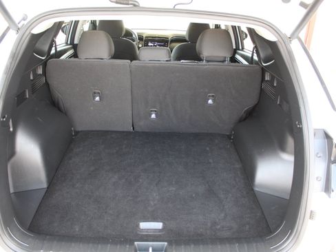 Used 2024 Hyundai Tucson SEL FWD image 19
