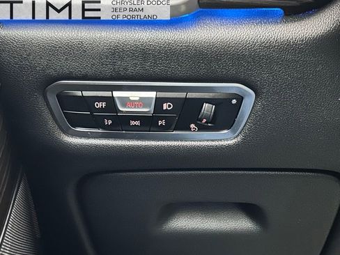 Used 2023 BMW X5 xDrive45e image 18