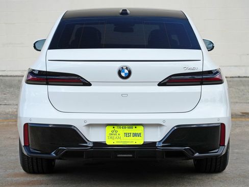 Used 2023 BMW 740i RWD image 53