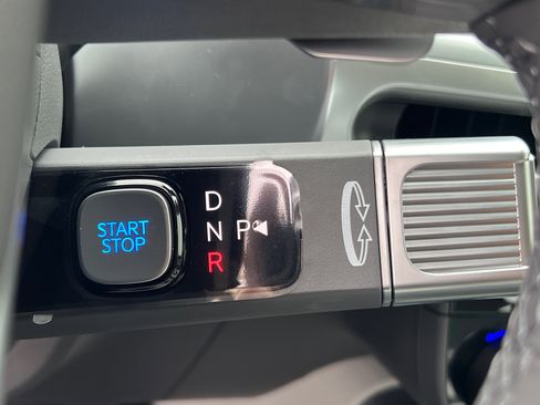 New 2026 Hyundai Ioniq 9 Limited image 26