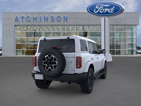 New 2025 Ford Bronco Outer Banks image 8