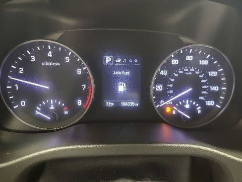 Used 2018 Hyundai Elantra SEL FWD image 24