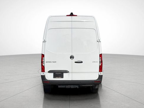 New 2025 Mercedes-Benz Sprinter 2500 image 6