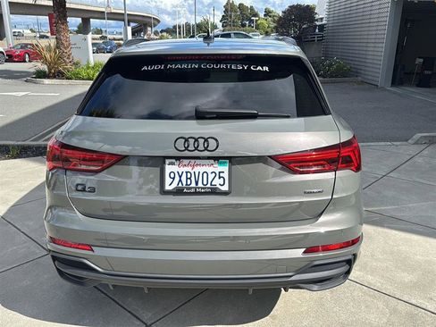 Used 2025 Audi Q3 2.0T Premium w/ Convenience Package AWD/4WD image 7