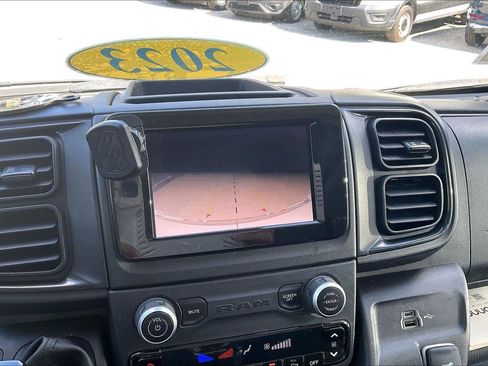 Used 2023 RAM ProMaster 2500 FWD image 12