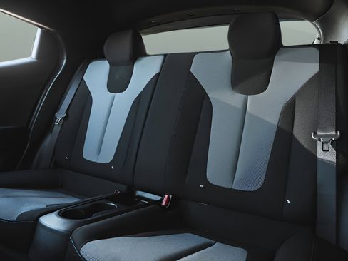 Used 2019 Hyundai Veloster 2.0 image 14