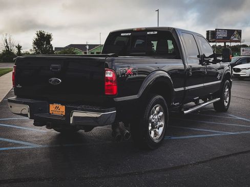 Used 2011 Ford F250 Lariat w/ Lariat Ultimate Pkg AWD/4WD image 33