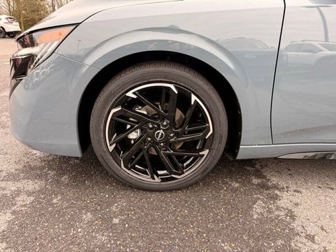 New 2026 Nissan Sentra SR w/ SR Premium Package FWD image 9