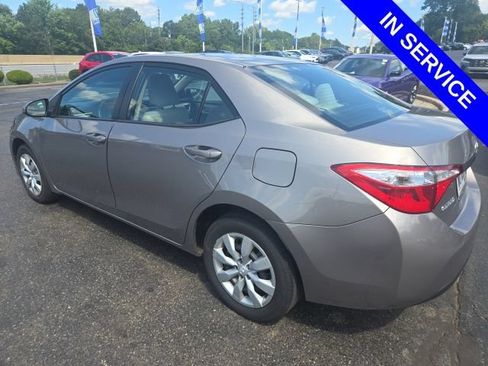 Used 2014 Toyota Corolla LE FWD image 5