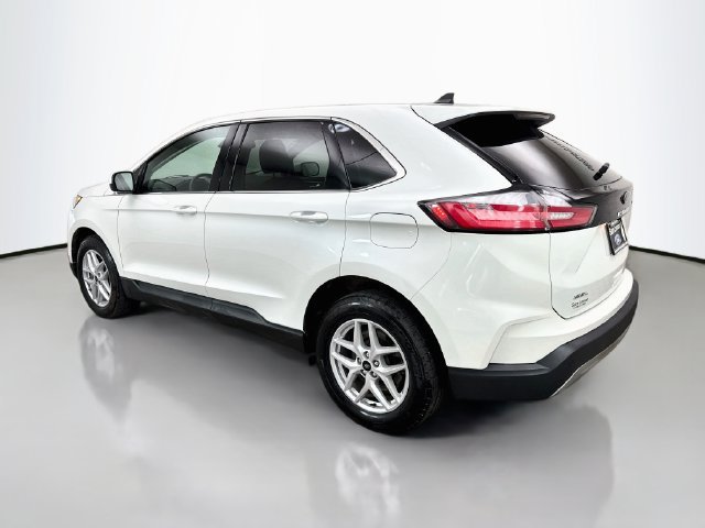Used 2024 Ford Edge SEL w/ Convenience Package AWD/4WD image 4