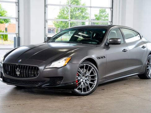 Used 2014 Maserati Quattroporte GTS RWD image 2