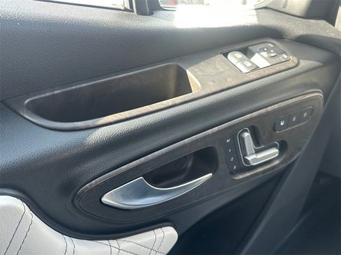 Used 2023 Mercedes-Benz Sprinter 3500 image 23
