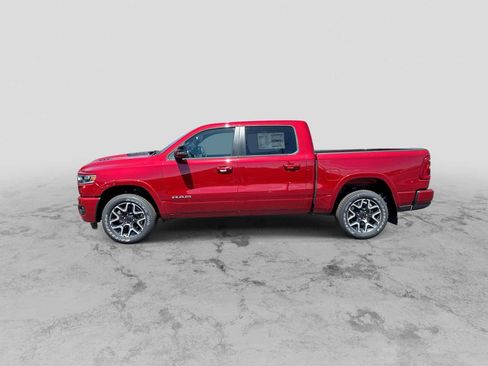 New 2026 RAM 1500 Laramie AWD/4WD image 5