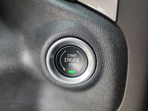 Used 2022 Chevrolet Silverado 1500 Custom Trail Boss image 31