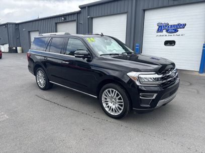 Used 2024 Ford Expedition Limited