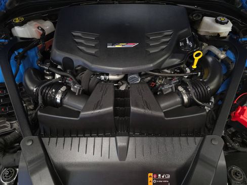 Used 2023 Cadillac CT4 V Blackwing w/ Watkins Glen IMSA Edition RWD image 3
