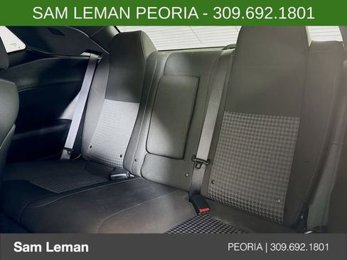 Used 2022 Dodge Challenger R/T w/ Performance Handling Group image 24