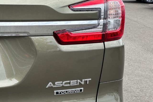 Used 2025 Subaru Ascent Touring AWD/4WD image 25