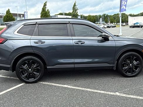 Used 2023 Honda CR-V Sport Touring image 4