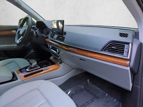 Used 2023 Audi Q5 2.0T Premium Plus w/ Premium Plus Package AWD/4WD image 26