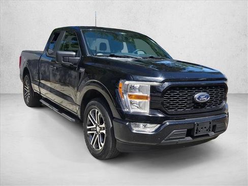 Used 2022 Ford F150 XL w/ STX Appearance Package RWD image 3