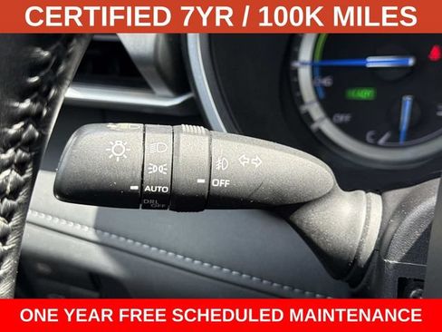 Used 2021 Toyota Highlander XLE AWD/4WD image 27