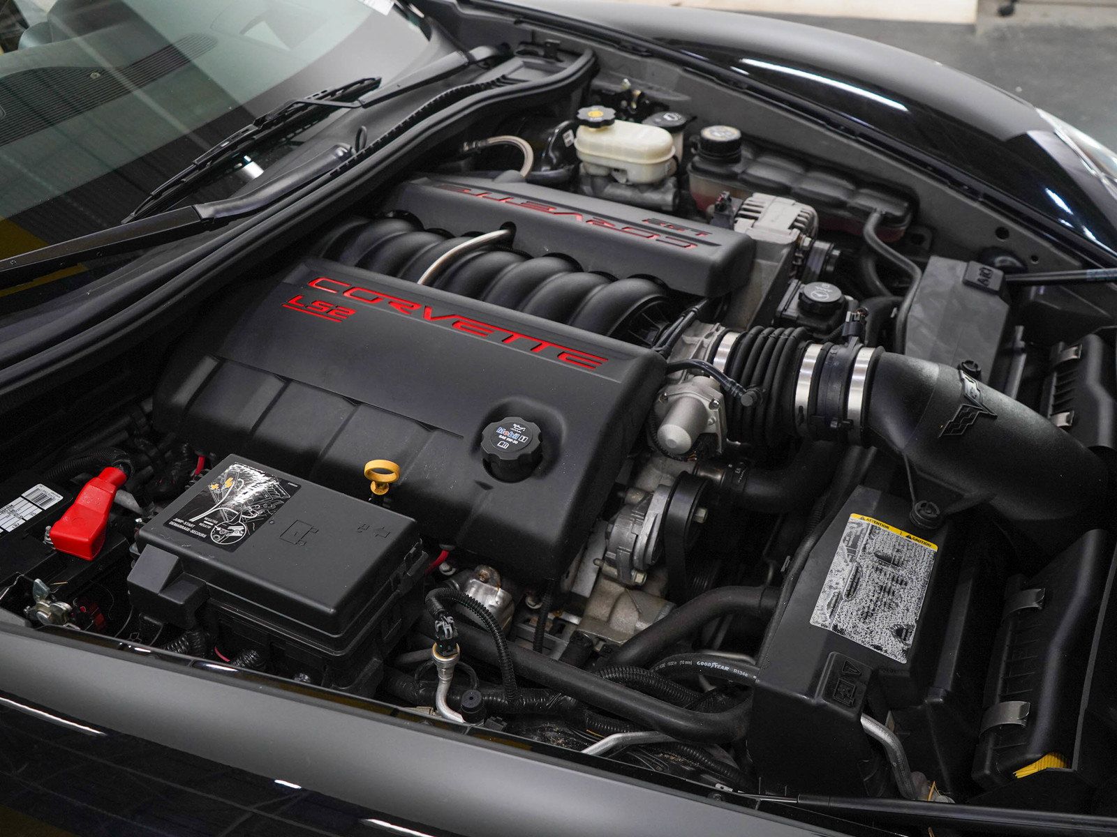 Used 2007 Chevrolet Corvette Coupe w/ Preferred Equipment Group RWD image 27