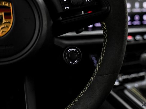 Used 2022 Porsche 911 GT3 image 45