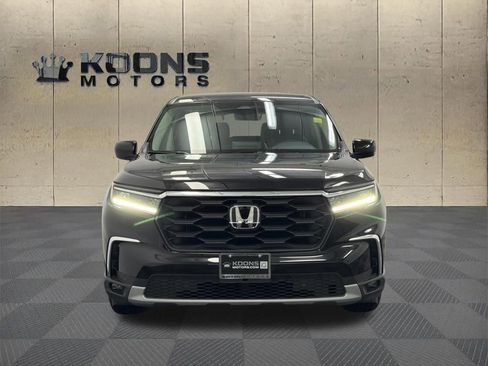 Used 2025 Honda Pilot EX-L image 3