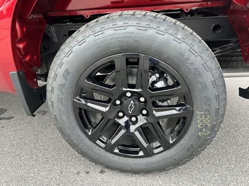 New 2026 Chevrolet Silverado 1500 RST w/ Z71 Off-Road Package image 7