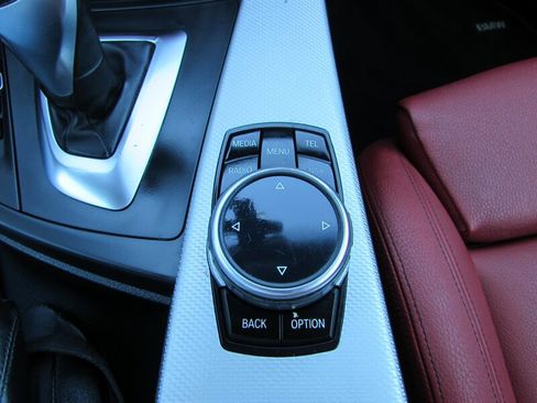 Used 2014 BMW 435i Convertible image 25