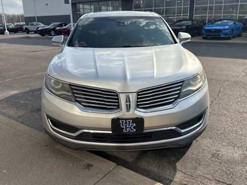 Used 2017 Lincoln MKX Select w/ Select Plus Package image 2