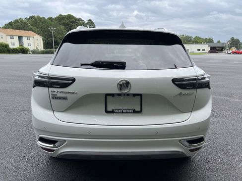 Used 2021 Buick Envision Avenir w/ Technology Package II image 4