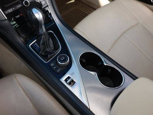 Used 2014 INFINITI Q50 Premium w/ Navigation Package RWD image 39