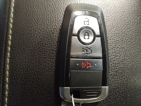 Used 2019 Ford Fusion S image 32