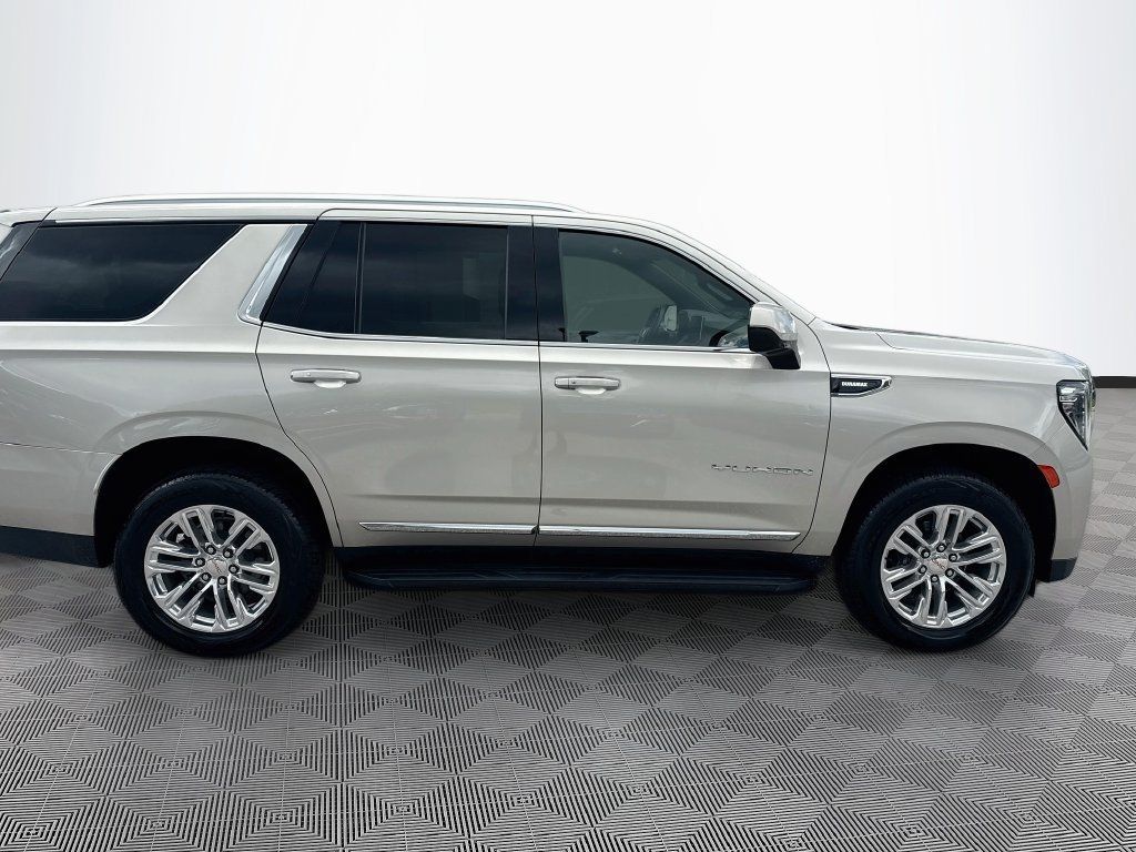 Used 2023 GMC Yukon SLT RWD image 5
