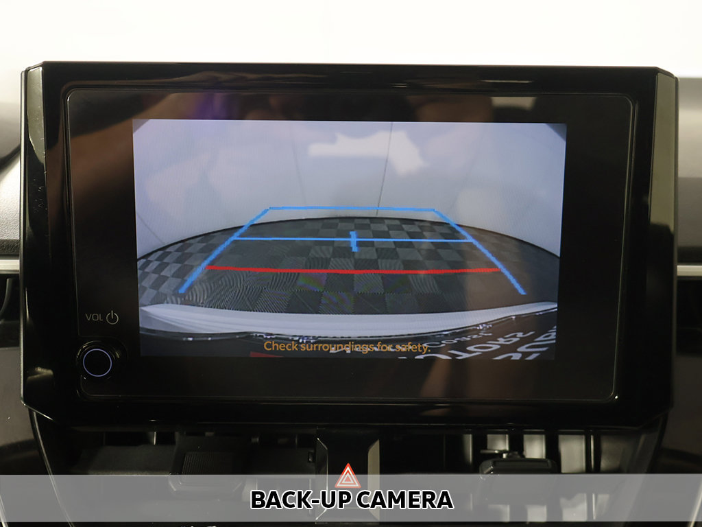 Used 2024 Toyota Corolla LE FWD image 4