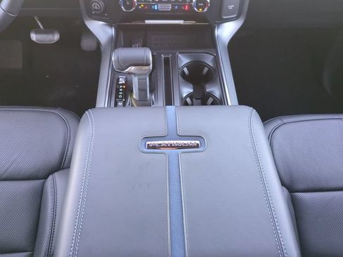 Used 2025 Ford F150 Platinum w/ Equipment Group 702A High AWD/4WD image 19