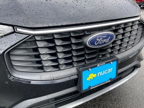 Used 2024 Ford Escape Active image 28